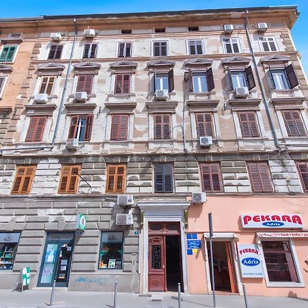 City Studio Market 5 - Rijeka Rent Ngoại thất bức ảnh