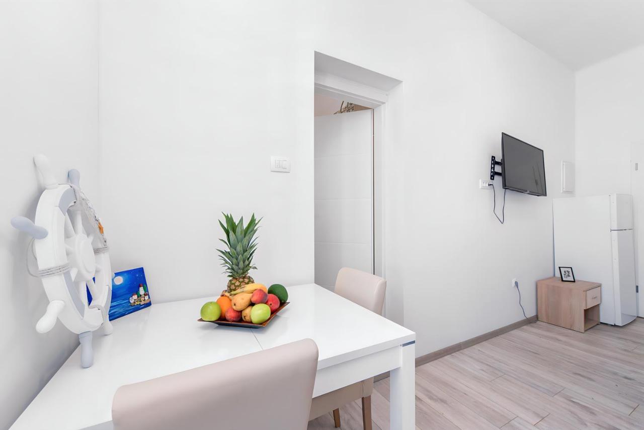 City Studio Market 5 - Rijeka Rent Ngoại thất bức ảnh