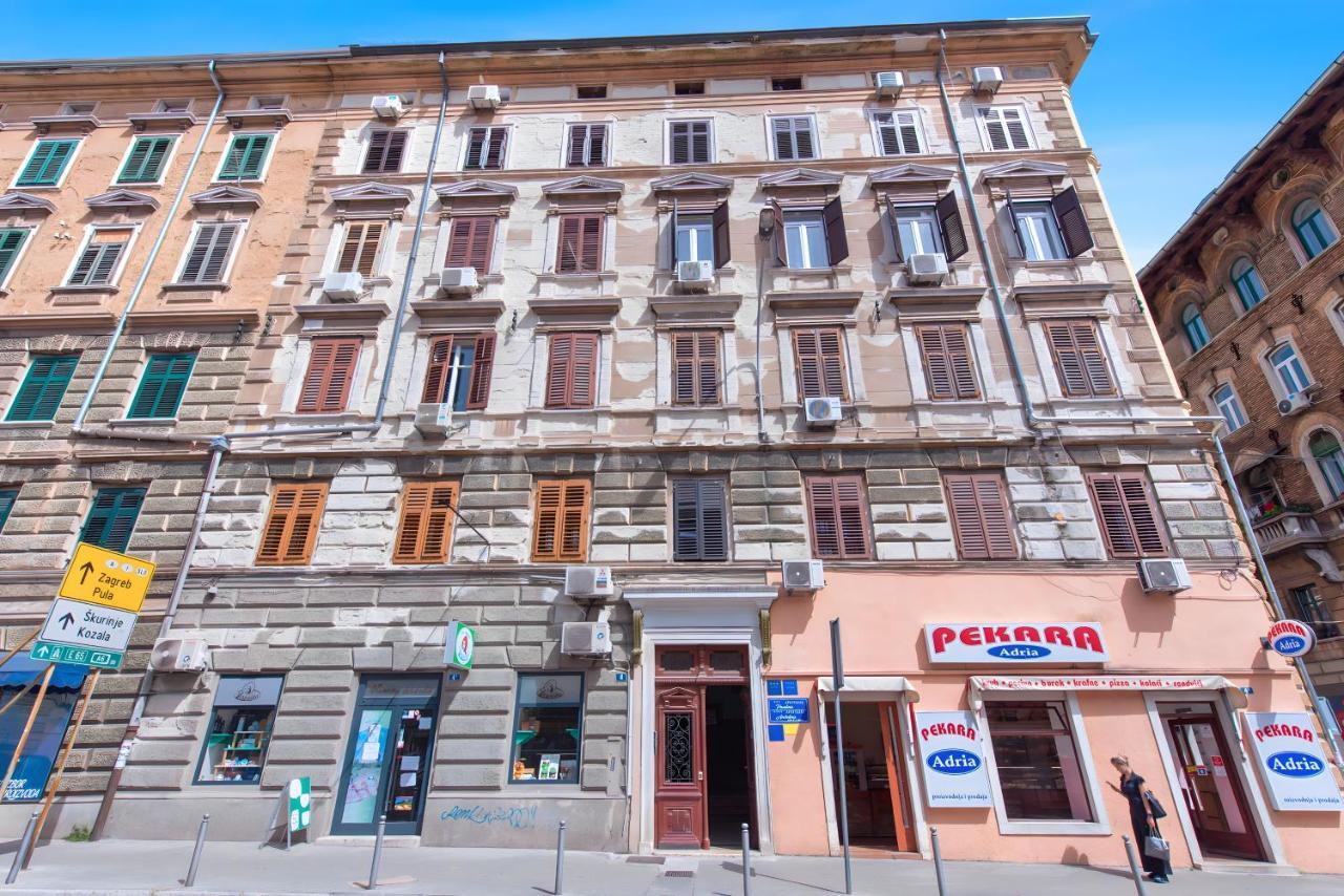 City Studio Market 5 - Rijeka Rent Ngoại thất bức ảnh